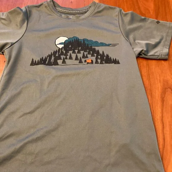 Columbia Sunguard Rashguard with SPF 50  & moisture wick t shirt sz XS 6/7 Set - Picture 7 of 13